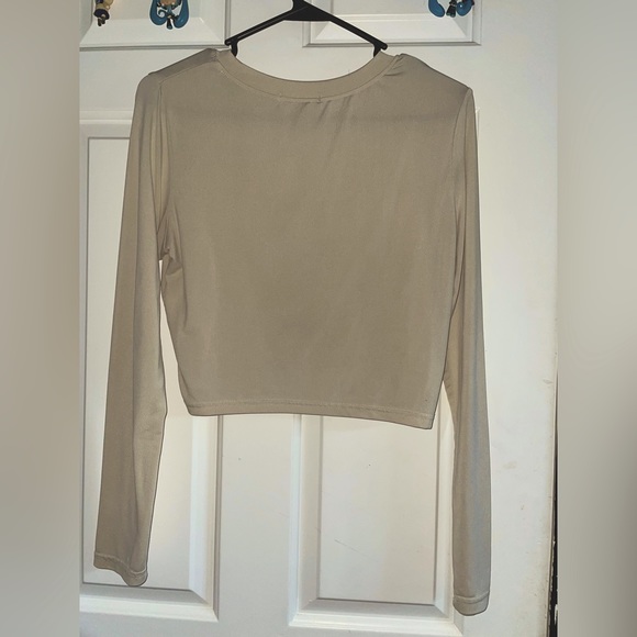 Angelcore Top with Angel Baby Print - Picture 3 of 4